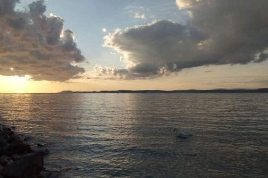 Balatonszárszó - Gyöngyszem a Balatonnál! Kényeztető pihenés szállodánkban!