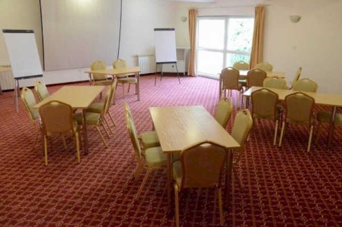 Konferenciaterem Gyöngyhalász